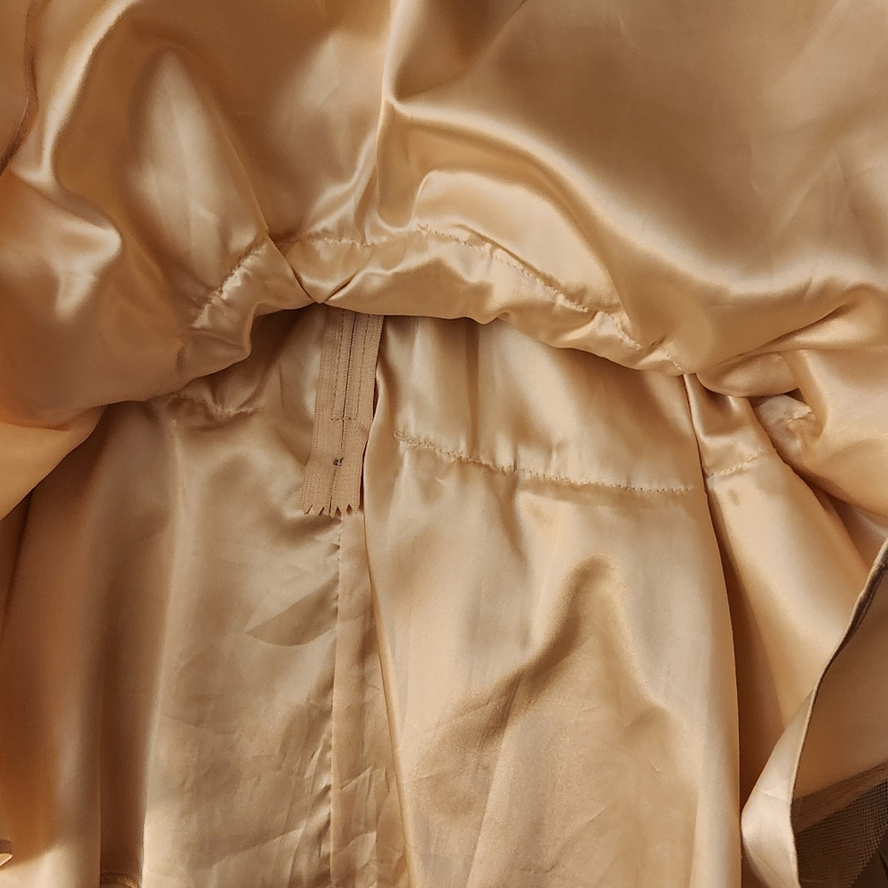 Formal dress color light gold with lace top/ designer Cindy USA, size XS - Picture 11 of 16